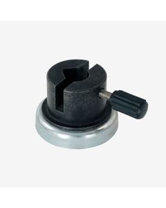 Magnetic base with clamp